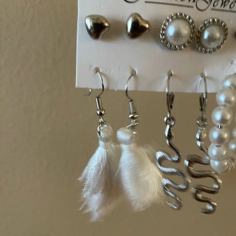 NEW silver fashion jewelry set